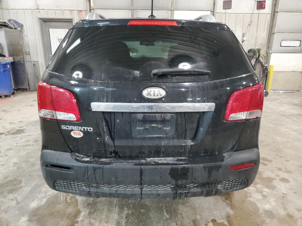 2013 KIA Sorento VIN 5XYKTDA24DG405527 Copart auction photo, all over / rear end damage thumbnail 6