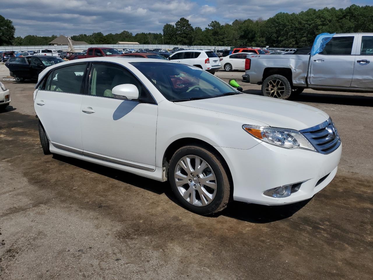 2011 Toyota Avalon VIN 4T1BK3DB9BU437552 Copart auction photo, all over damage thumbnail 4