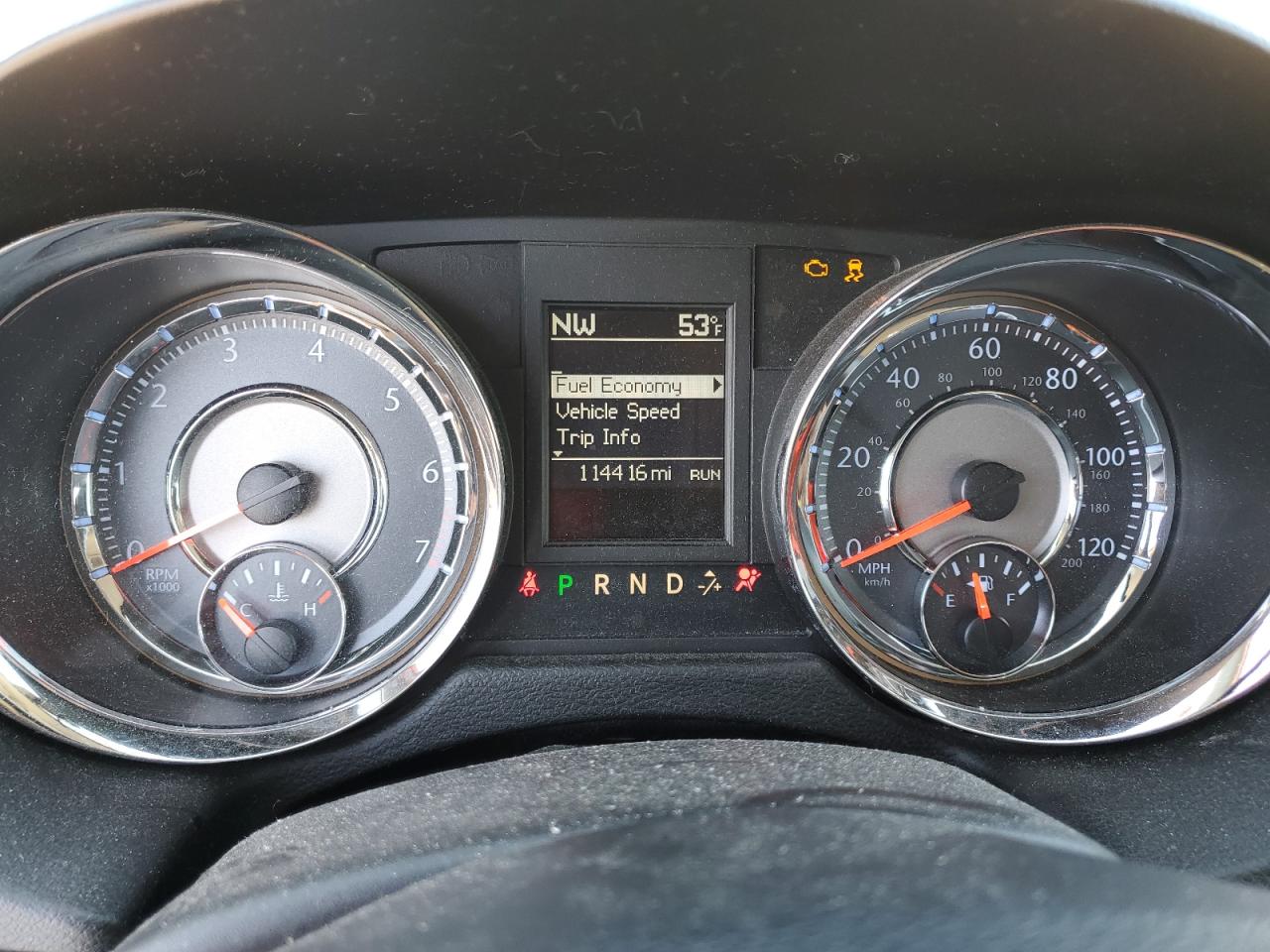 2014 Chrysler Town & Country VIN 2C4RC1BG3ER363551 Copart auction photo, front end / minor dent/scratches damage thumbnail 9