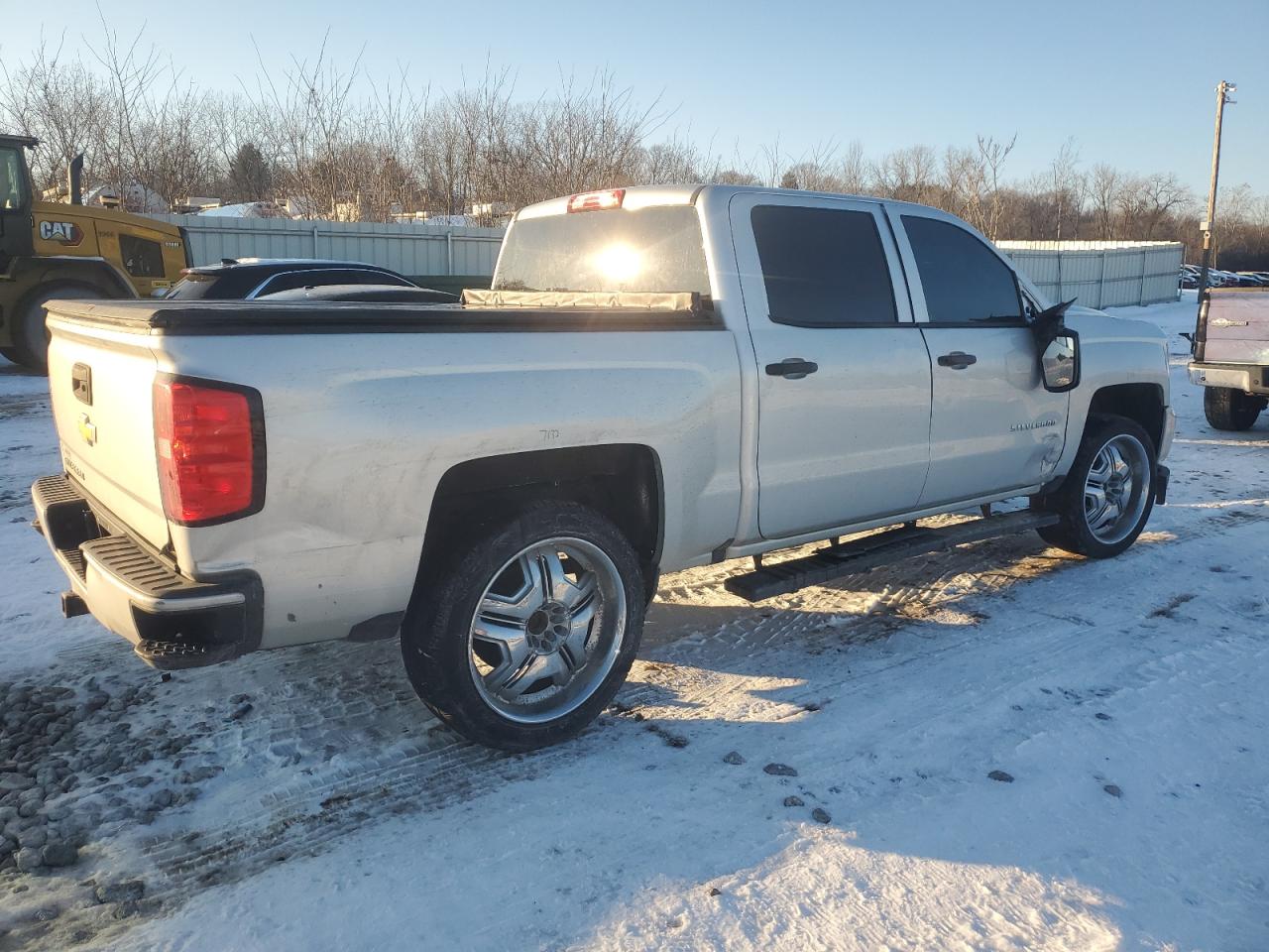 2018 Chevrolet Silverado VIN 3GCUKPEC5JG171010 Copart auction photo, front end / side damage thumbnail 3