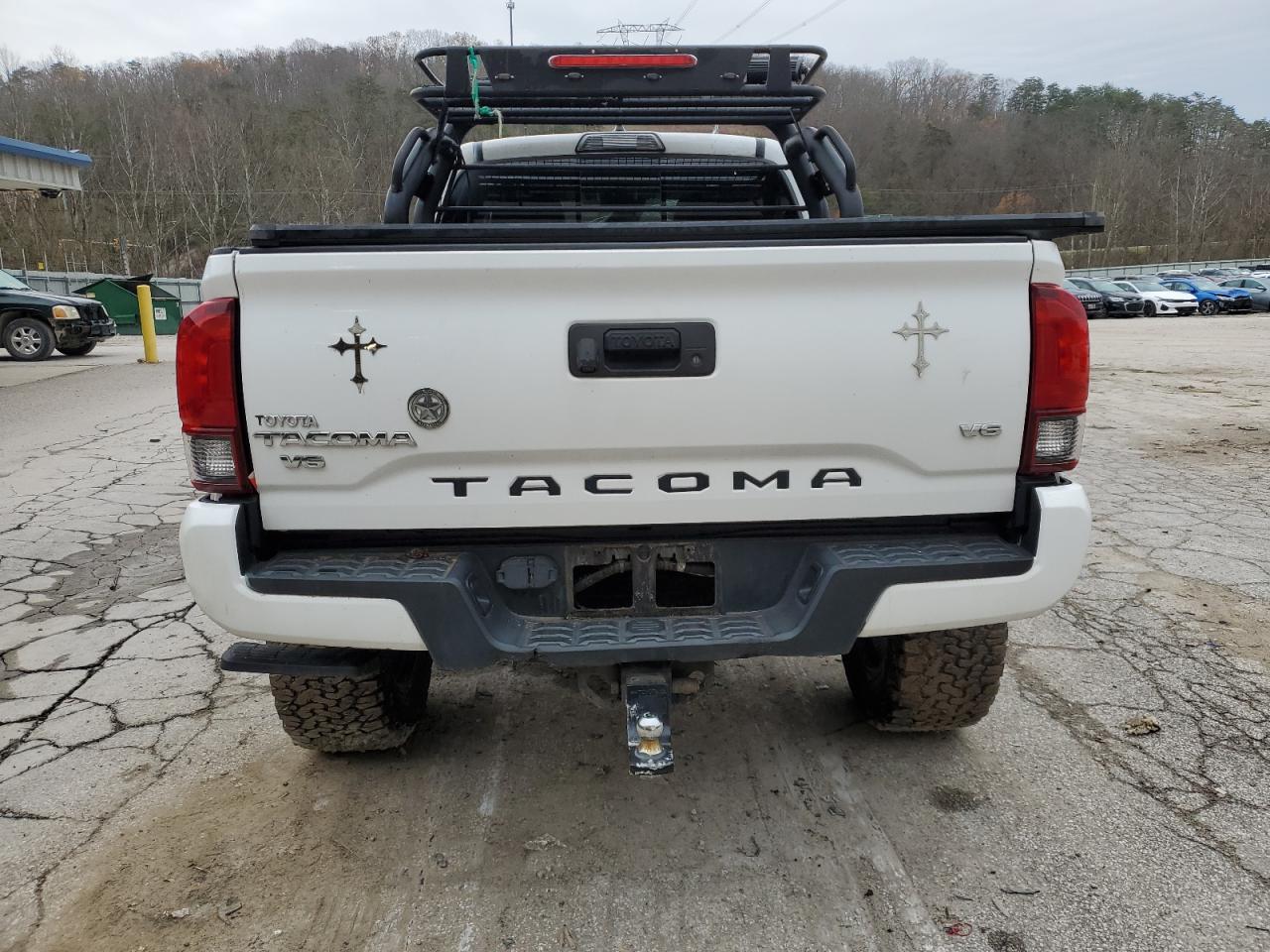 2019 Toyota Tacoma VIN 5TFDZ5BN5KX038766 Copart auction photo, rollover damage thumbnail 6