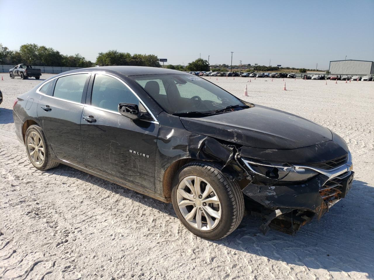 2020 Chevrolet Malibu VIN 1G1ZD5ST6LF123943 Copart auction photo, front end damage thumbnail 4