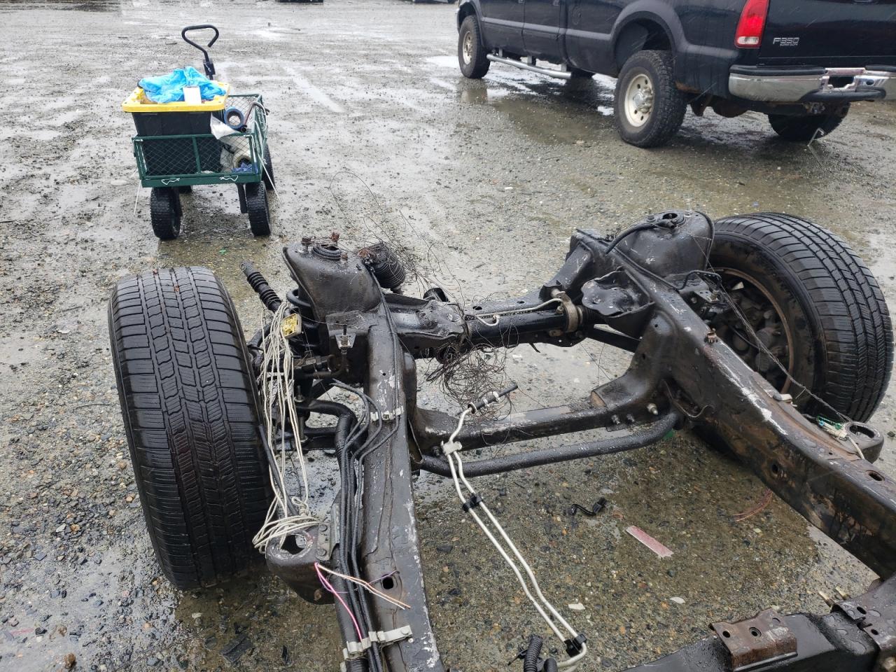 2012 GMC Sierra VIN 3GTP1WE0XCG133663 Copart auction photo, stripped damage thumbnail 9