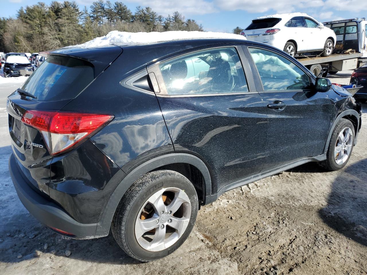 2021 Honda HR-V VIN 3CZRU6H38MM703730 Copart auction photo, front end damage thumbnail 3
