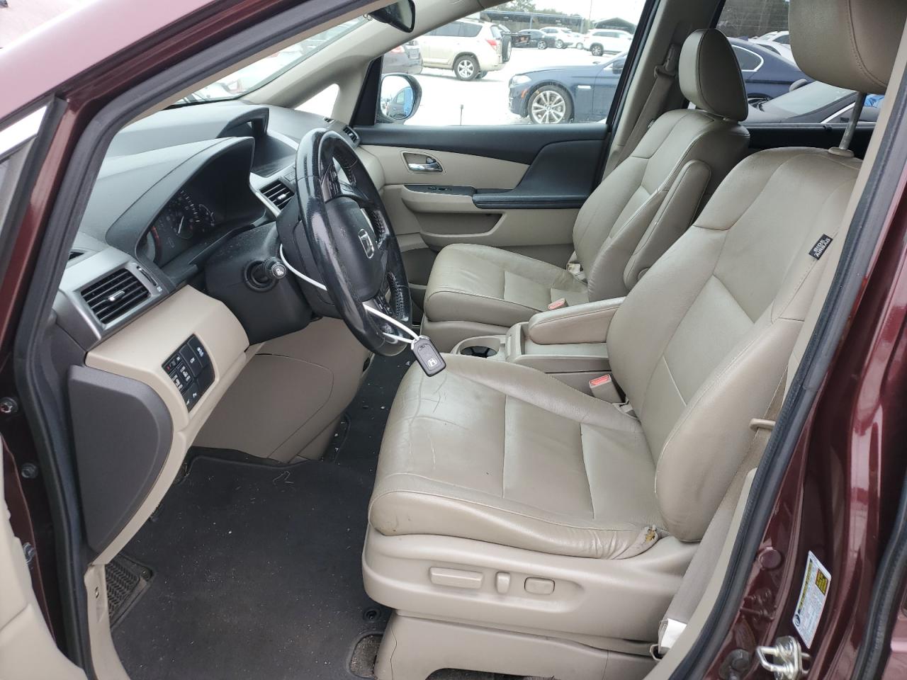 2014 Honda Odyssey VIN 5FNRL5H9XEB013135 Copart auction photo, front end damage thumbnail 7