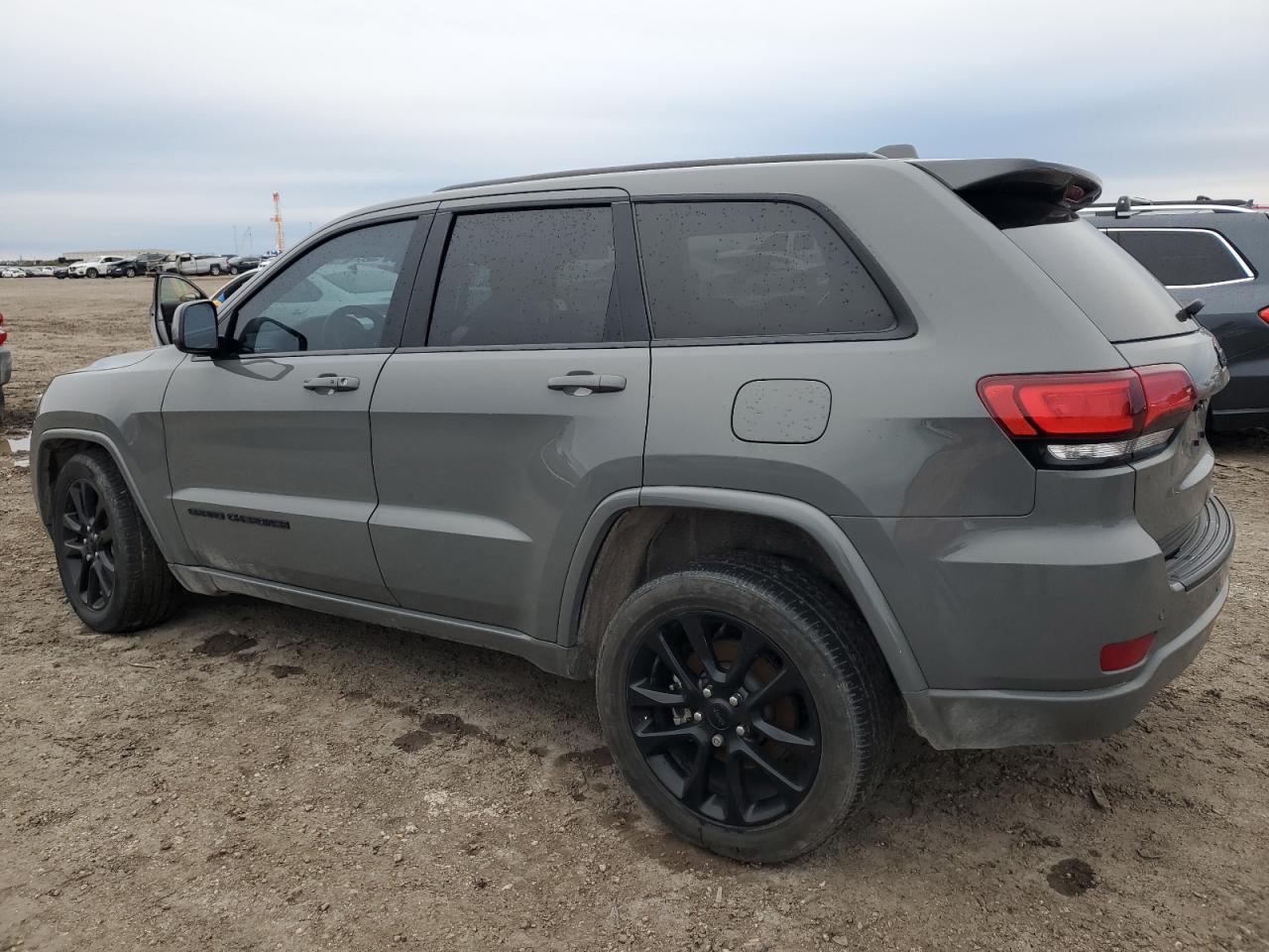 2021 Jeep Grand Cherokee VIN 1C4RJEAG8MC713939 Copart auction photo, front end / side damage thumbnail 2