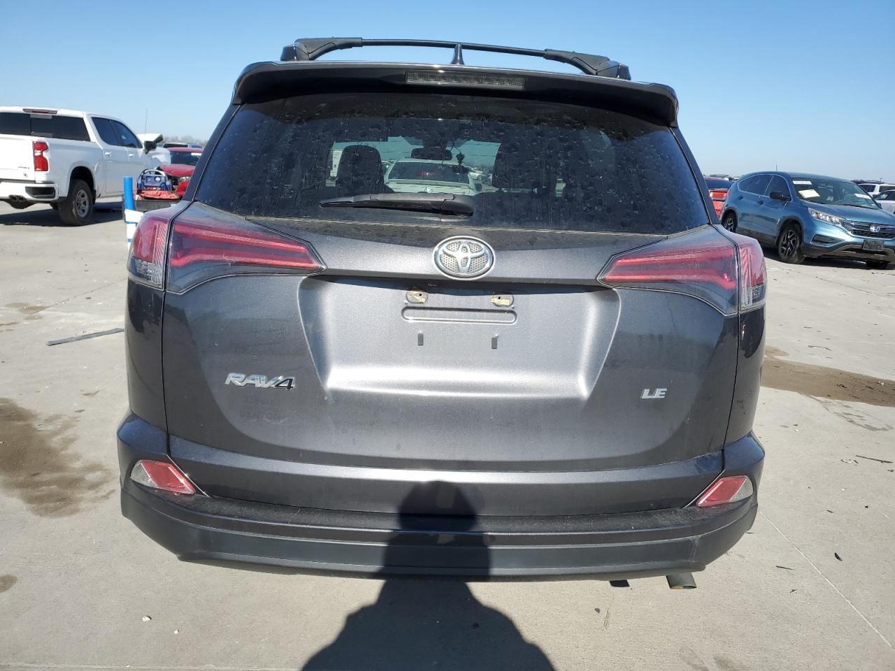 2018 Toyota RAV 4 VIN JTMZFREV3JJ153983 Copart auction photo, front end damage thumbnail 6