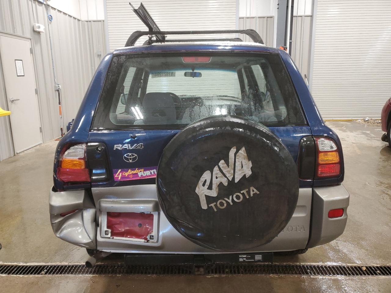 2000 Toyota RAV 4 VIN JT3HP10V1Y0231537 Copart auction photo, rear end damage thumbnail 6
