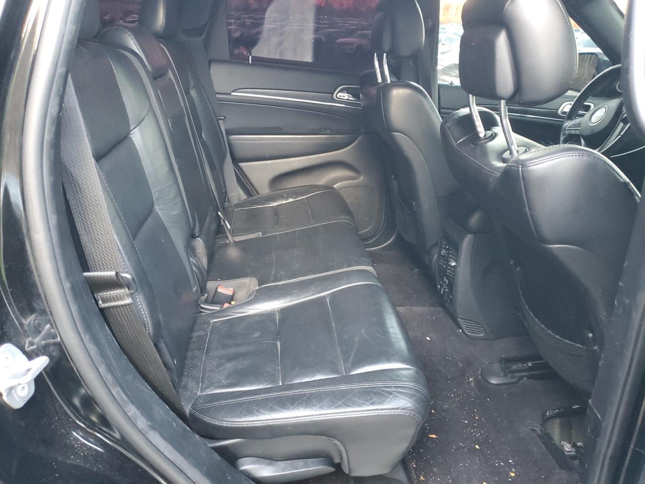 2018 Jeep Grand Cherokee VIN 1C4RJFBG9JC299585 Copart auction photo, side / minor dent/scratches damage thumbnail 11