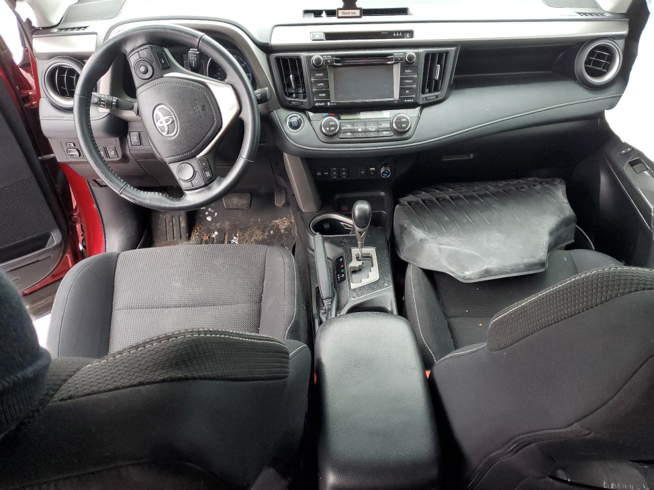 2018 Toyota RAV 4 VIN 2T3RFREVXJW832618 Copart auction photo, side damage thumbnail 8