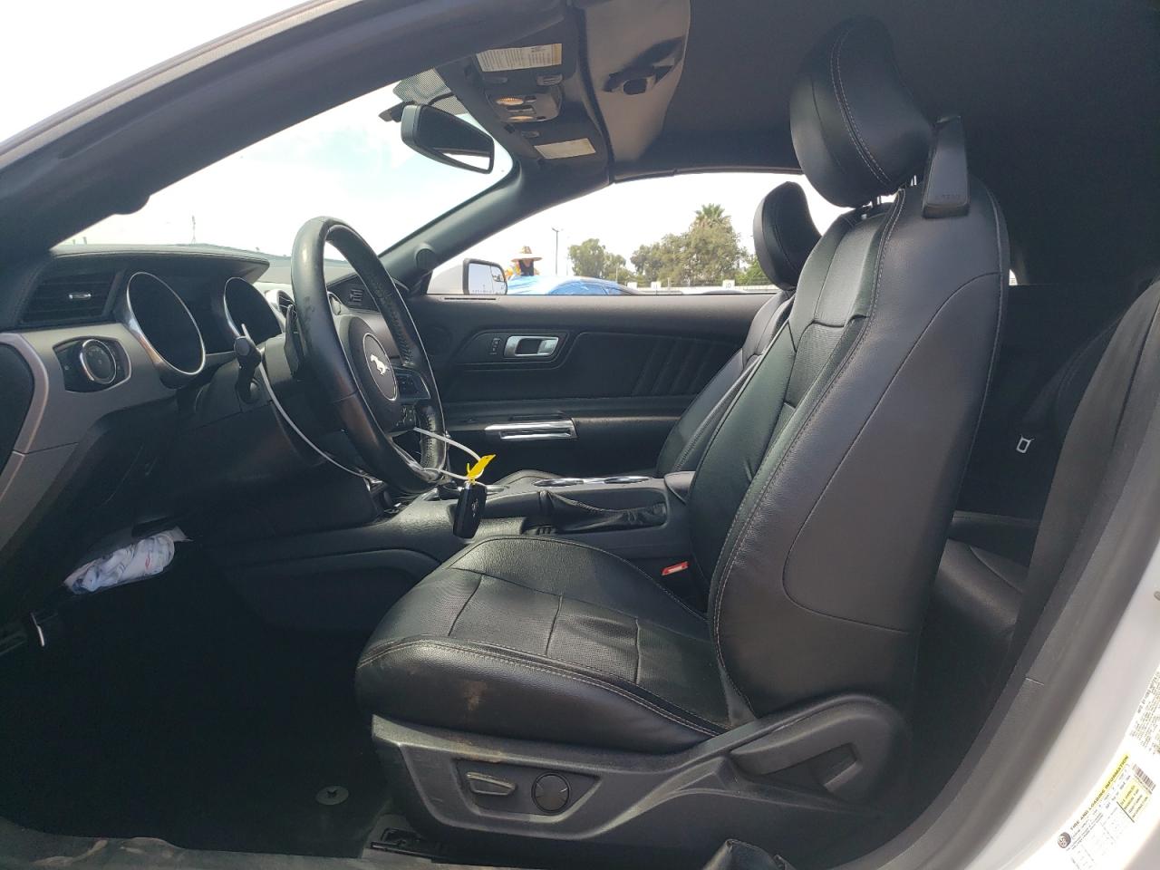 2020 Ford Mustang VIN 1FATP8UH1L5185986 Copart auction photo, front end damage thumbnail 7