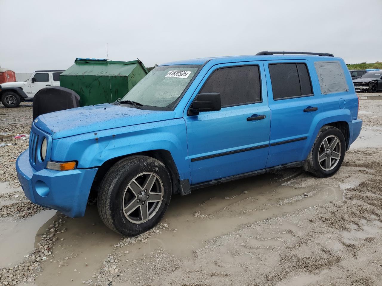 2008 Jeep Liberty (Patriot) VIN 1J8FT28W38D795161