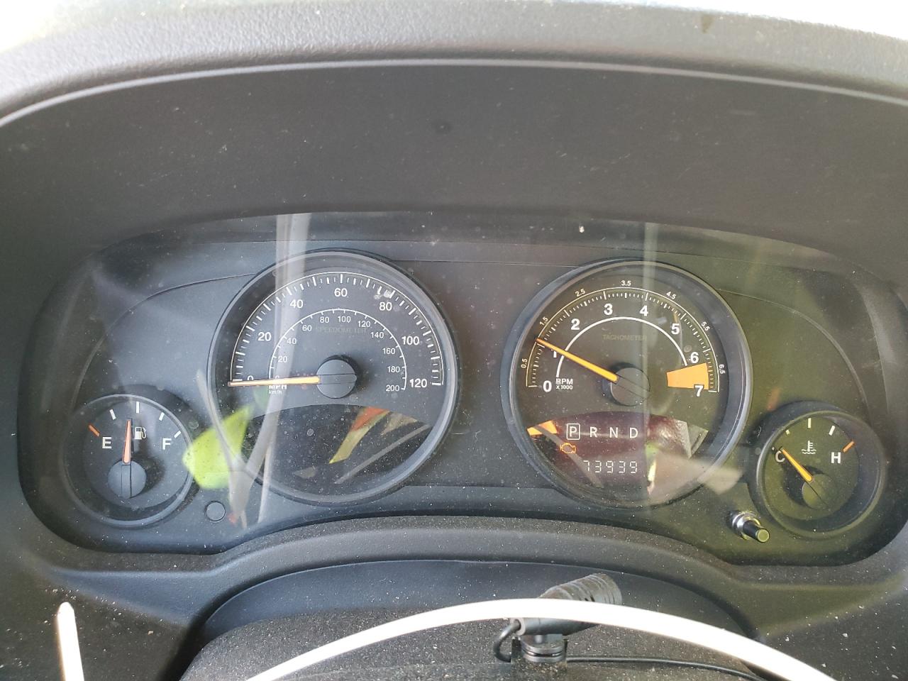 2015 Jeep Liberty (Patriot) VIN 1C4NJRBB7FD303901 Copart auction photo, rear end damage thumbnail 9