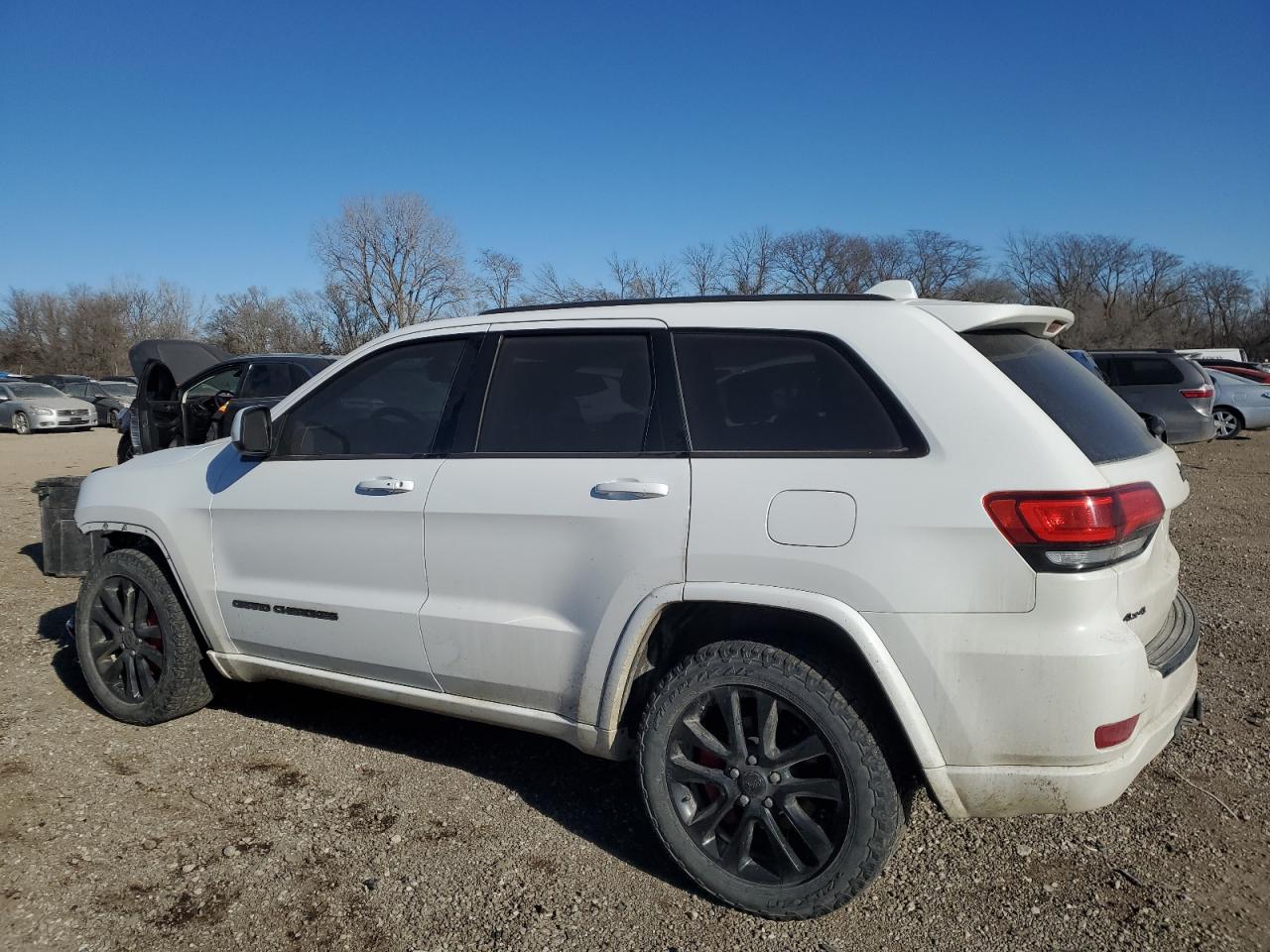 2017 Jeep Grand Cherokee VIN 1C4RJFAG8HC733751 Copart auction photo, front end damage thumbnail 2