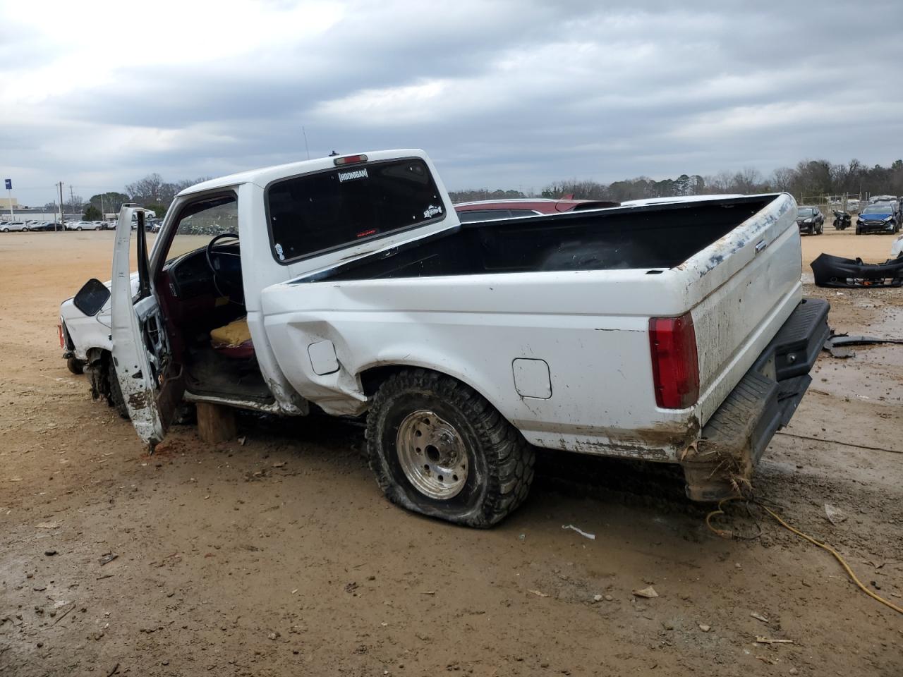 1996 Ford F-150 VIN 1FTEF15Y9TLB22299 Copart auction photo, front end / side damage thumbnail 2