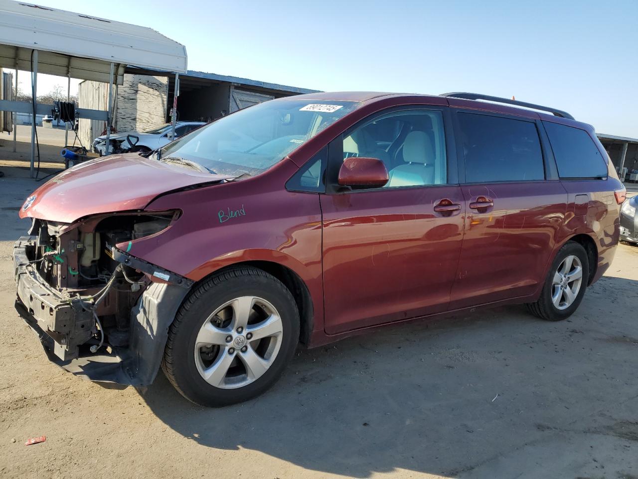 2017 Toyota Sienna VIN 5TDKZ3DC9HS823667