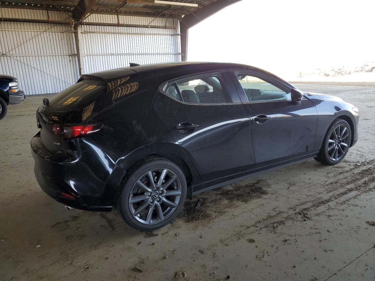 2020 Mazda 3 VIN JM1BPAMM2L1174027 Copart auction photo, water/flood damage thumbnail 3