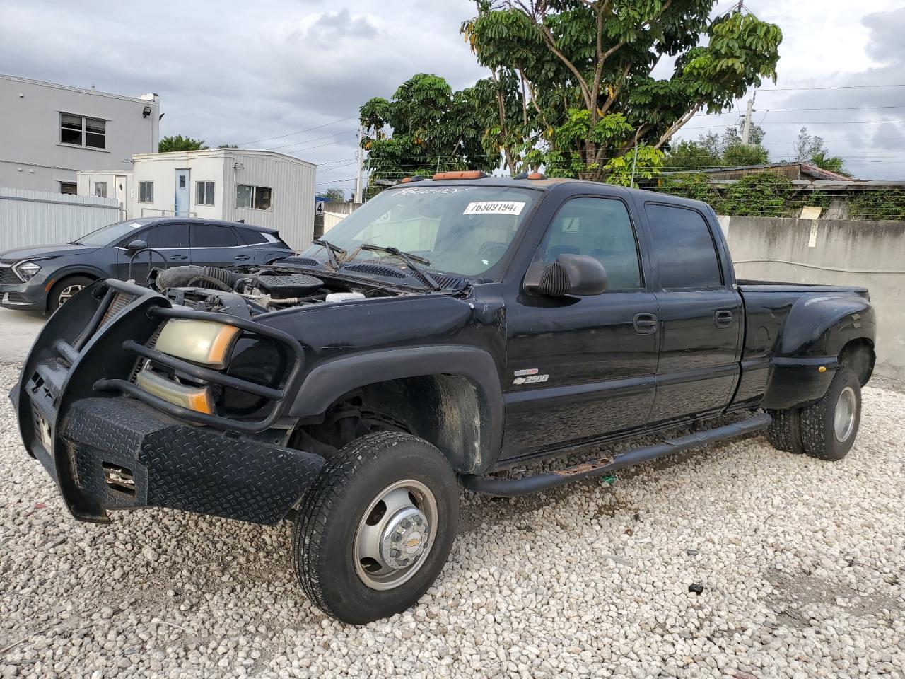 2005 Chevrolet Silverado VIN 1GCJK33265F908745