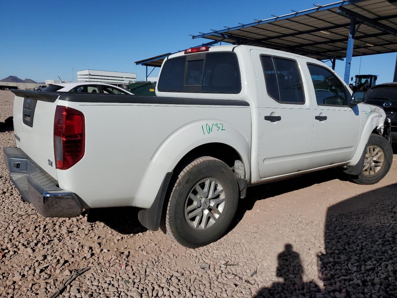 2021 Nissan Navara (Frontier) VIN 1N6ED0EA8MN715996 Copart auction photo, front end damage thumbnail 3