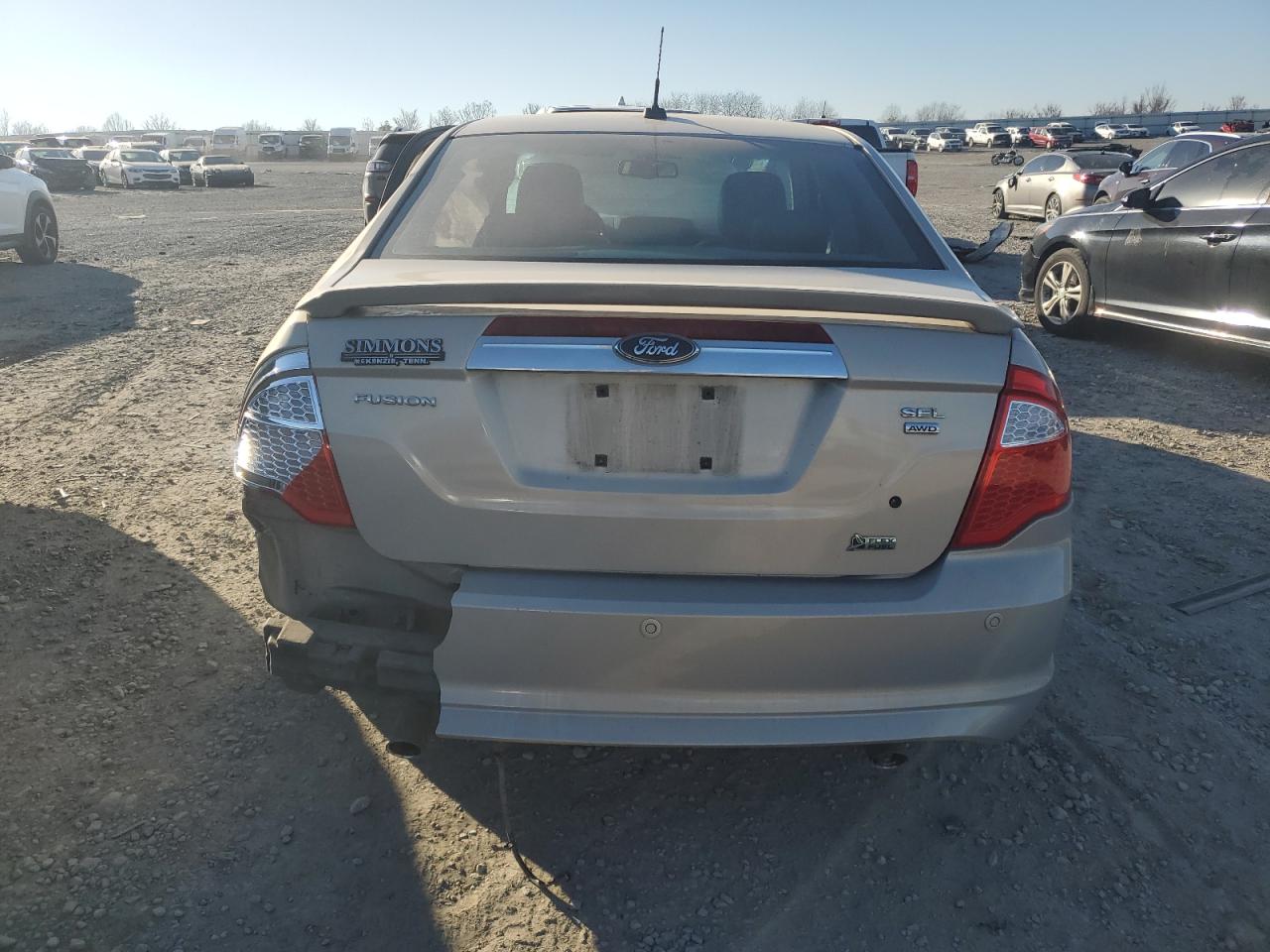 2010 Ford Fusion VIN 3FAHP0CG2AR106402 Copart auction photo, side / rear end damage thumbnail 6