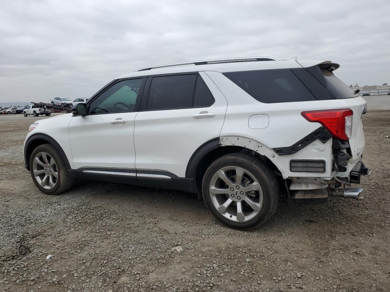 2020 Ford Explorer VIN 1FM5K8HC0LGB35984 Copart auction photo, rear end damage thumbnail 2