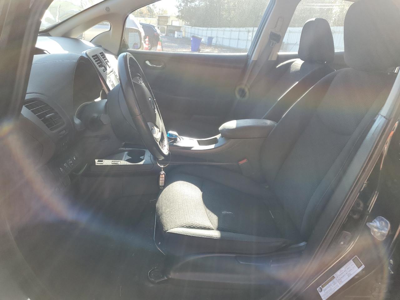 2015 Nissan Leaf VIN 1N4AZ0CP8FC309344 Copart auction photo, front end damage thumbnail 7