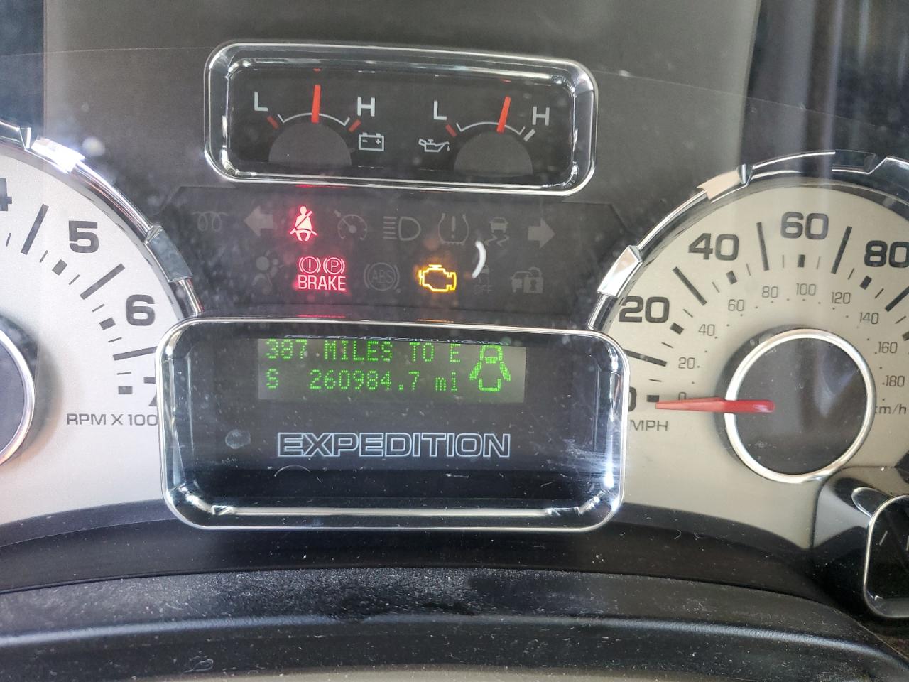 2014 Ford Expedition VIN 1FMJK1J56EEF18795 Copart auction photo, front end damage thumbnail 9
