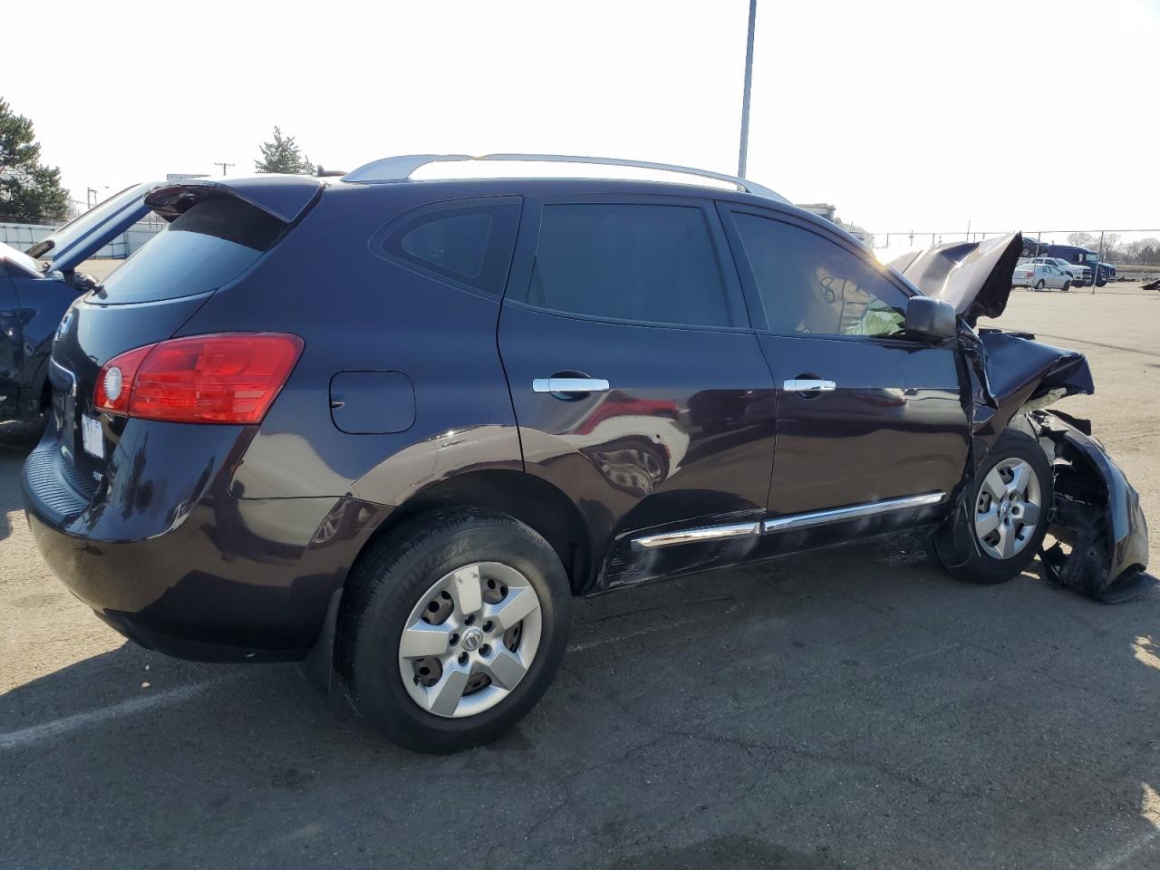 2015 Nissan Rogue VIN JN8AS5MV0FW757878 Copart auction photo, front end / side damage thumbnail 3