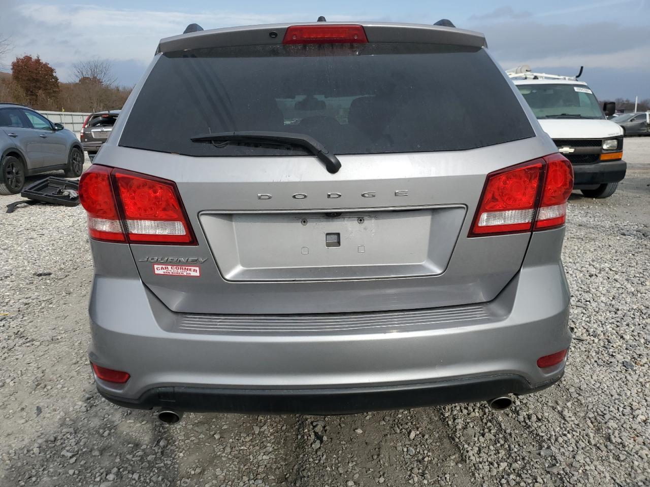 2019 Dodge Journey VIN 3C4PDCBG3KT833781 Copart auction photo, front end / side damage thumbnail 6
