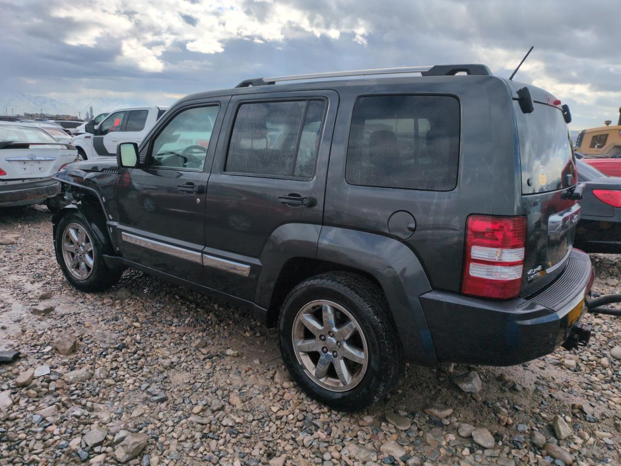 2010 Jeep Liberty (North America) VIN 1J4PN5GK3AW149760 Copart auction photo, front end damage thumbnail 2
