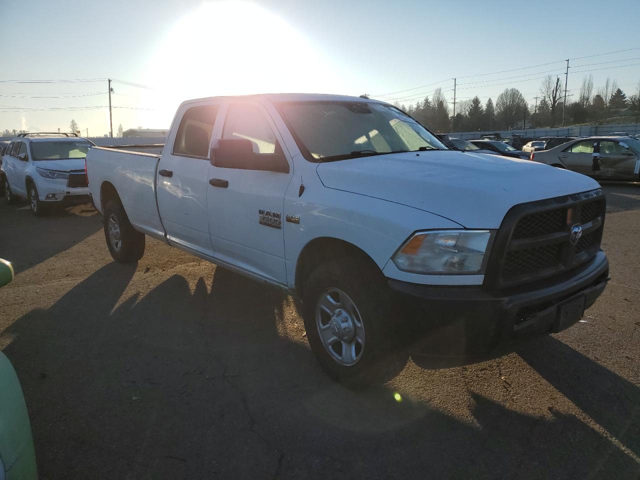 2018 RAM 3500 VIN 3C63R2GJ8JG280591 Copart auction photo, mechanical damage thumbnail 4
