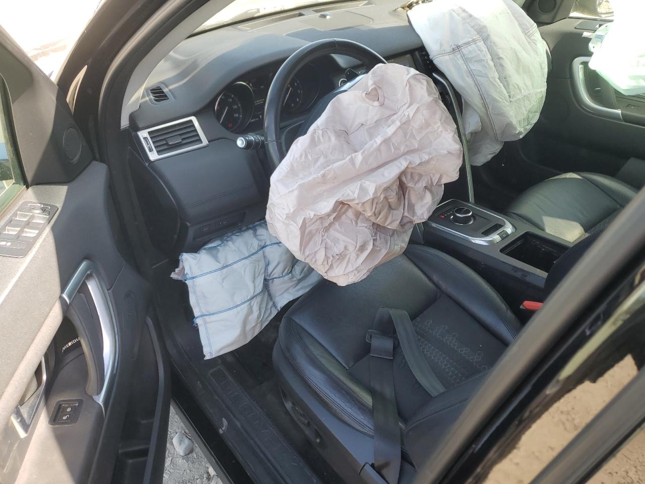 2018 Land Rover Discovery VIN SALCP2RX3JH733658 Copart auction photo, front end / side damage thumbnail 8