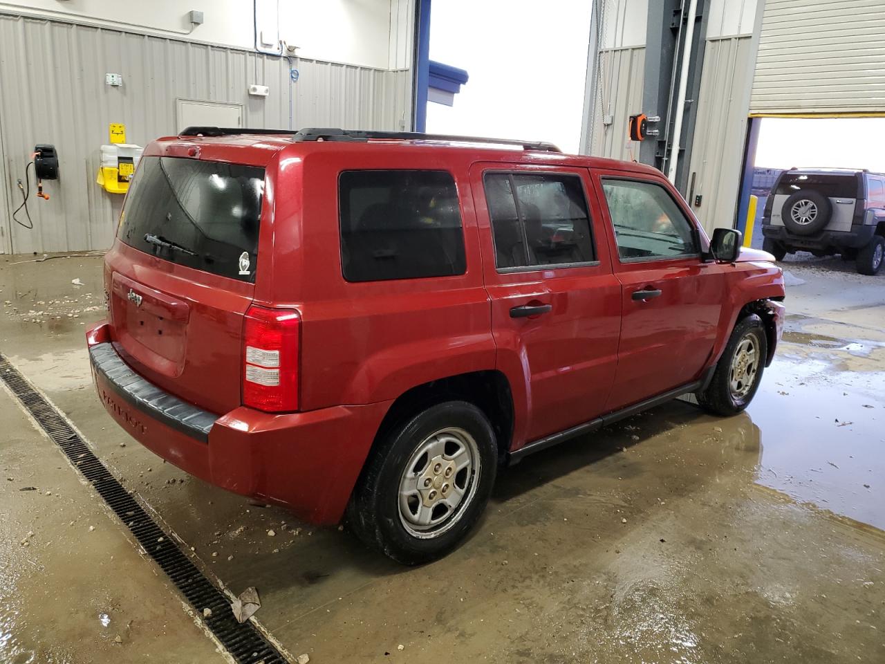 2008 Jeep Liberty (Patriot) VIN 1J8FF28W98D543499 Copart auction photo, side damage thumbnail 3