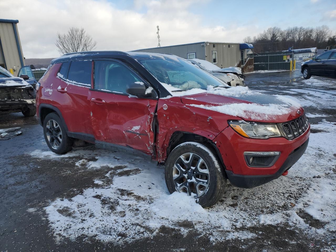 2018 Jeep Compass VIN 3C4NJDDB4JT337457 Copart auction photo, side damage thumbnail 4