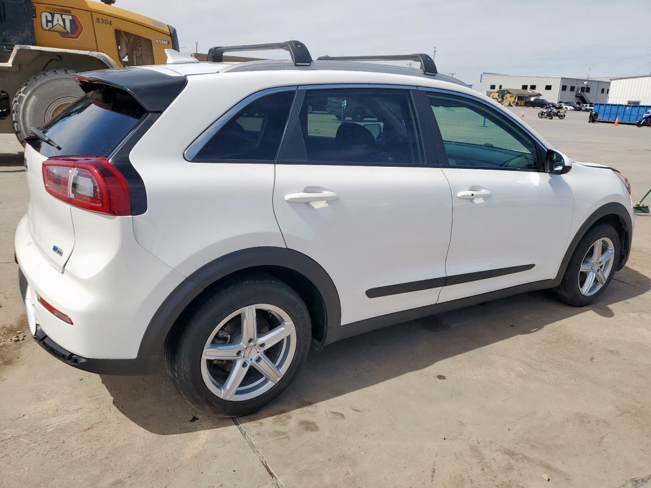 2018 KIA Niro VIN KNDCB3LC6J5189658 Copart auction photo, front end damage thumbnail 3