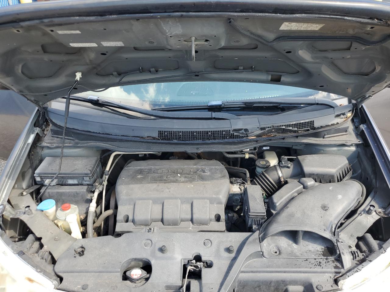 2011 Honda Odyssey VIN 5FNRL5H94BB047440 Copart auction photo, water/flood damage thumbnail 12