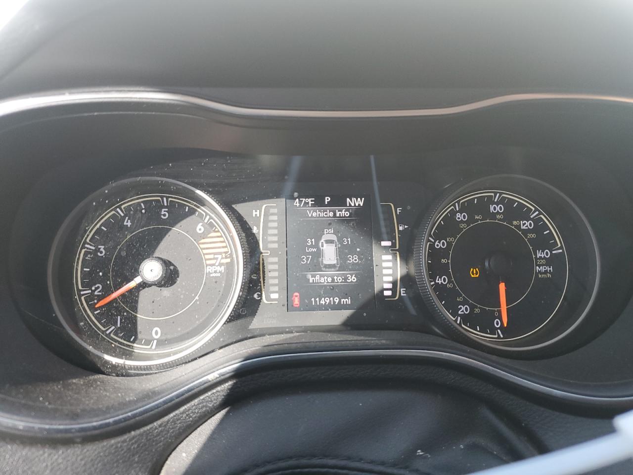 2019 Jeep Grand Cherokee VIN 1C4PJLCB5KD392320 Copart auction photo, hail / minor dent/scratches damage thumbnail 9