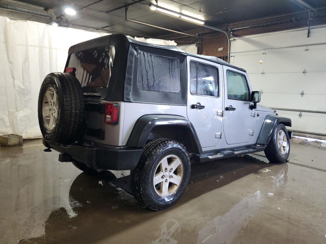 2014 Jeep Wrangler VIN 1C4BJWDG0EL207798 Copart auction photo, front end / side damage thumbnail 3