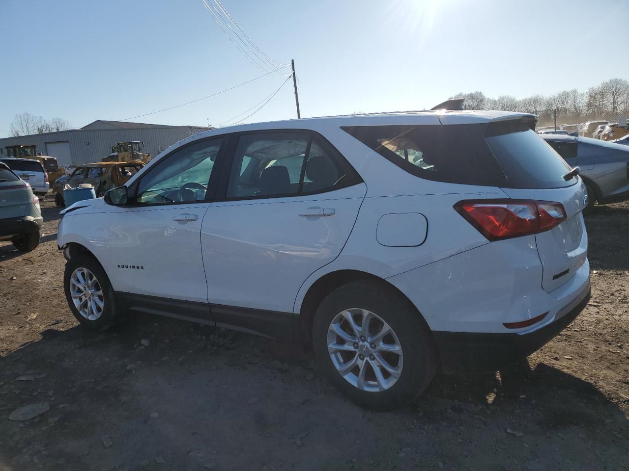 2018 Chevrolet Equinox VIN 2GNAXHEV9J6141622 Copart auction photo, front end / side damage thumbnail 2