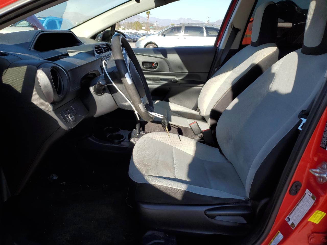 2016 Toyota Prius VIN JTDKDTB30G1130970 Copart auction photo, vandalism / side damage thumbnail 7
