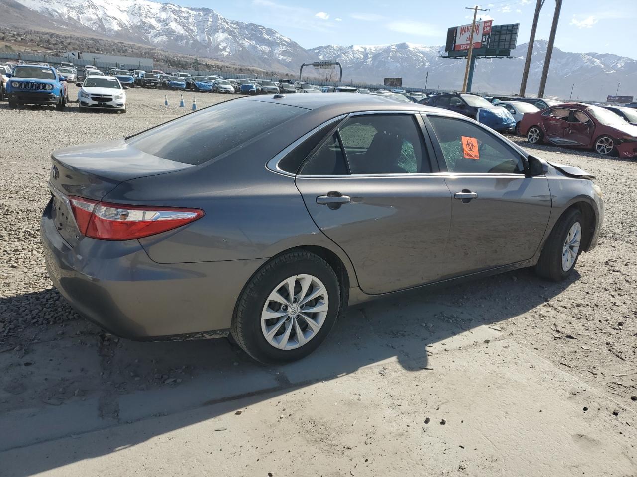 2017 Toyota Camry VIN 4T1BF1FK2HU670218 Copart auction photo, front end / side damage thumbnail 3
