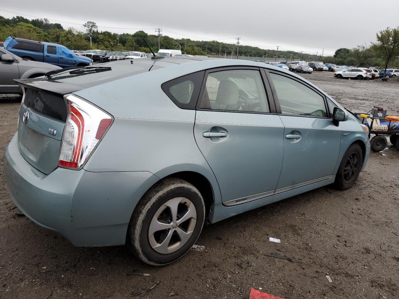 2013 Toyota Prius VIN JTDKN3DU5D5588074 Copart auction photo, all over / minor dent/scratches damage thumbnail 3