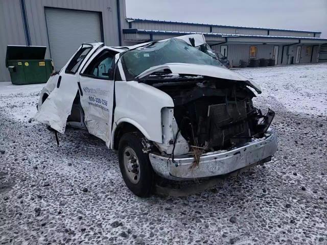 2018 Chevrolet Express VIN 1GAWGFFG6J1227629 Copart auction photo, rollover damage thumbnail 13