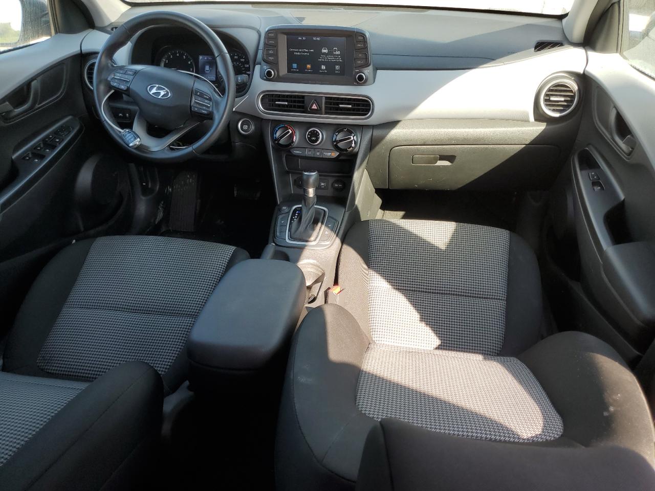 2019 Hyundai Kona VIN KM8K62AA4KU265831 Copart auction photo, side / minor dent/scratches damage thumbnail 8