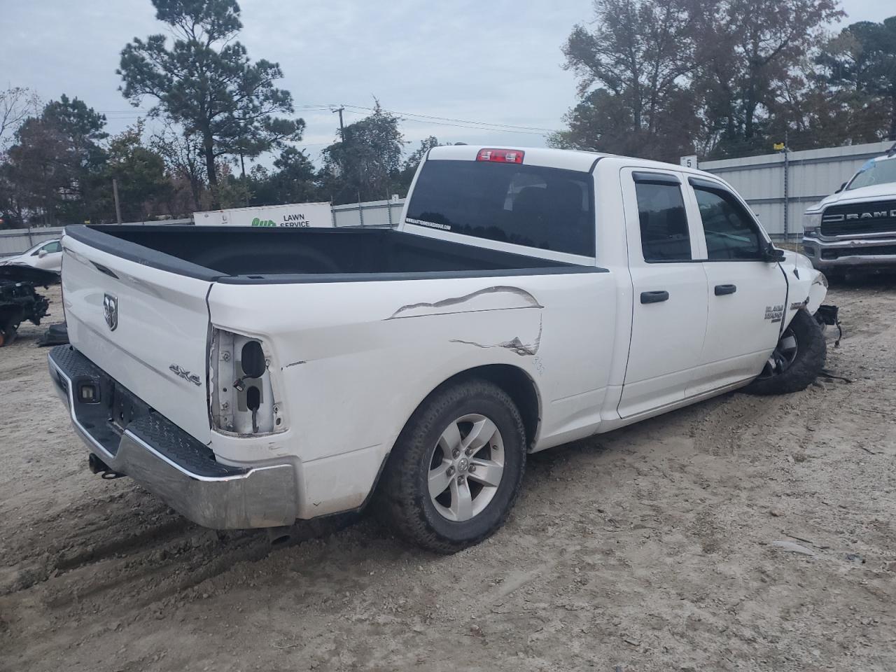 2019 RAM 1500 VIN 1C6RR7FT3KS514138 Copart auction photo, front end damage thumbnail 3