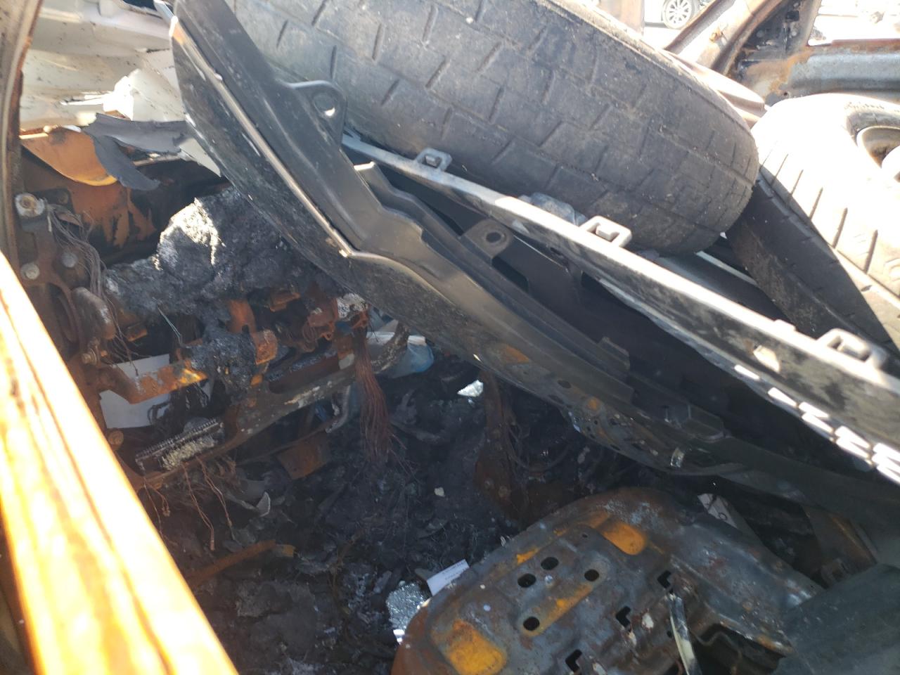2018 KIA Soul VIN KNDJN2A24J7567290 Copart auction photo, burn damage thumbnail 8