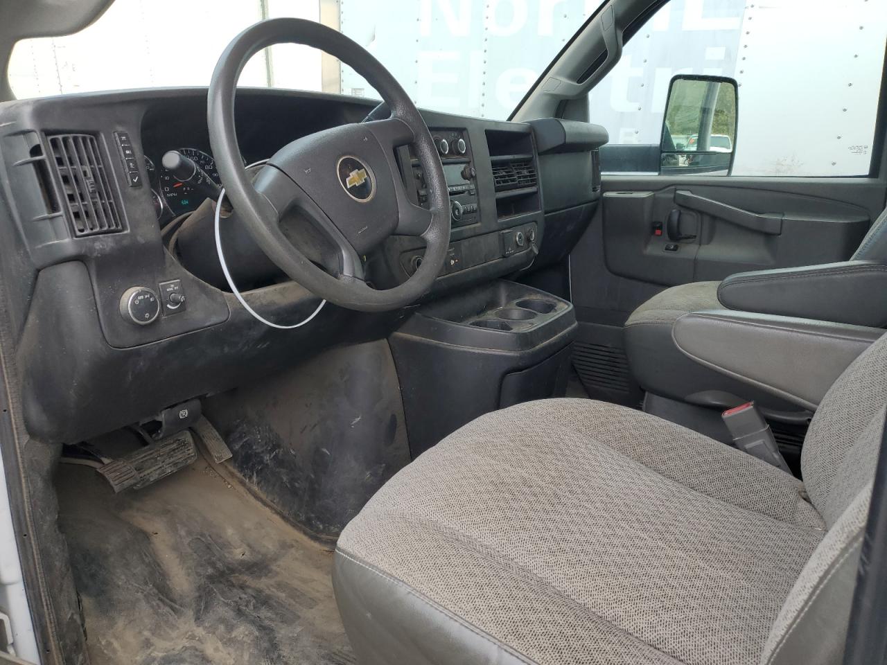 2017 Chevrolet Express VIN 1GB3GSCG8H1128476 Copart auction photo, front end / mechanical damage thumbnail 8