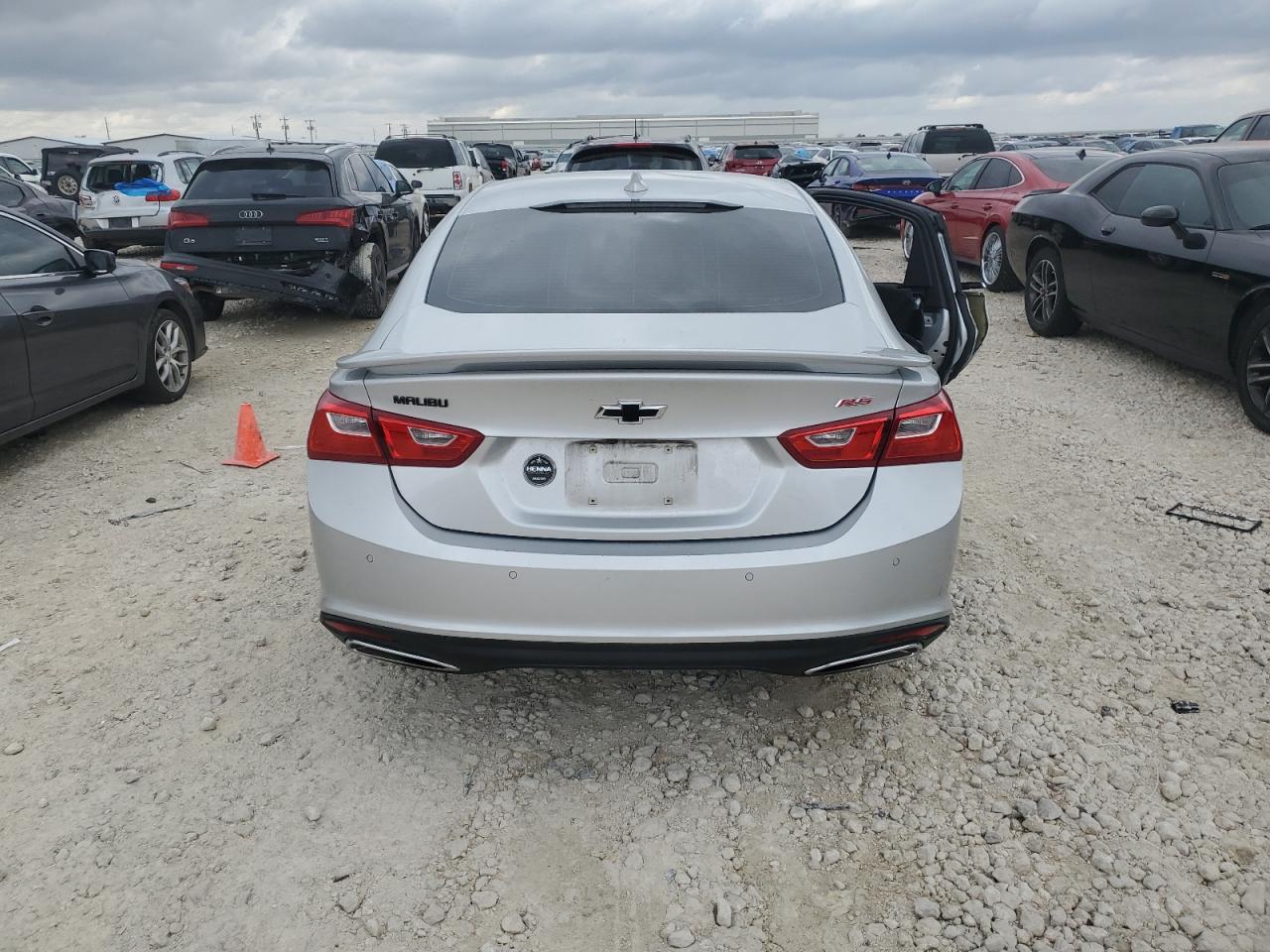 2022 Chevrolet Malibu VIN 1G1ZG5ST7NF103503 Copart auction photo, side damage thumbnail 6