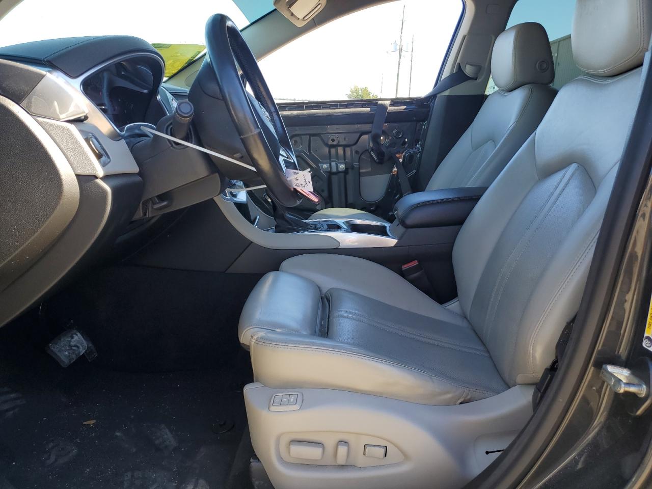 2015 Cadillac SRX VIN 3GYFNBE35FS599208 Copart auction photo, front end damage thumbnail 7