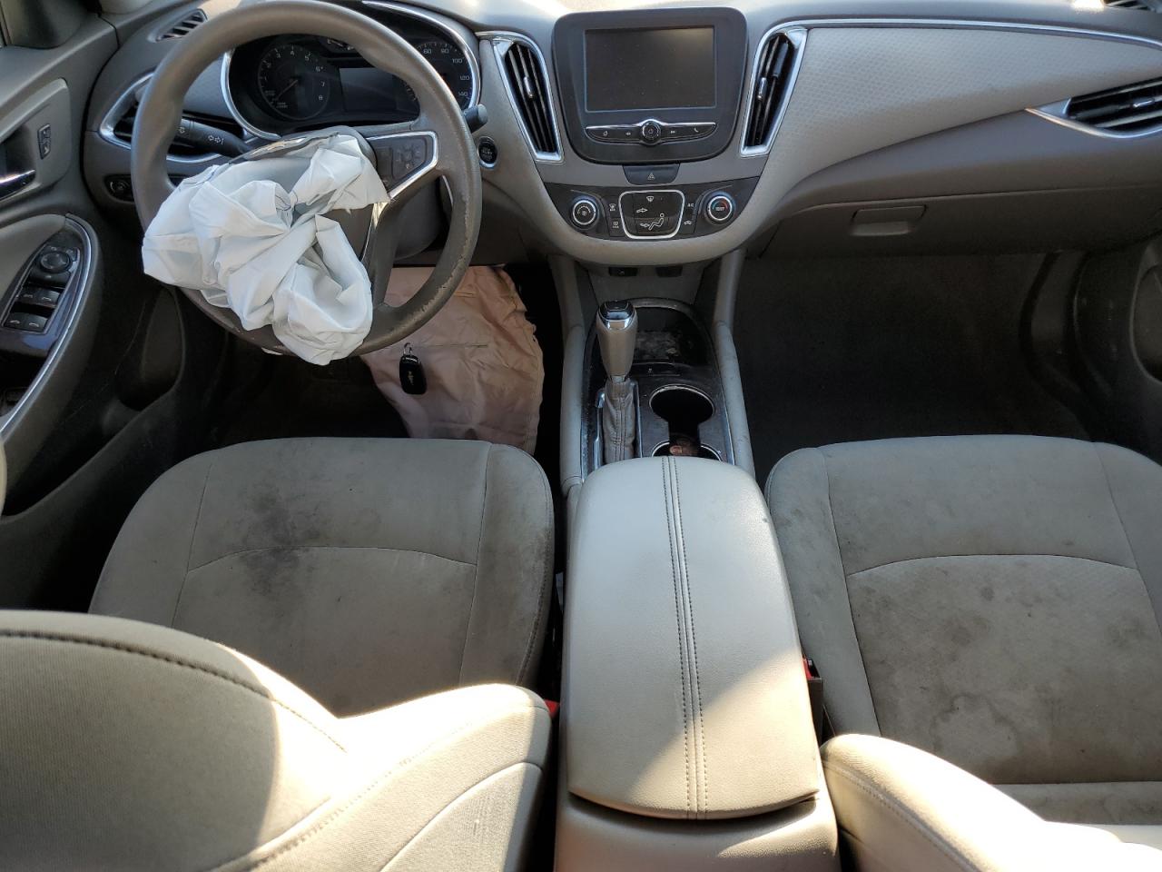2018 Chevrolet Malibu VIN 1G1ZD5ST7JF115928 Copart auction photo, front end damage thumbnail 8